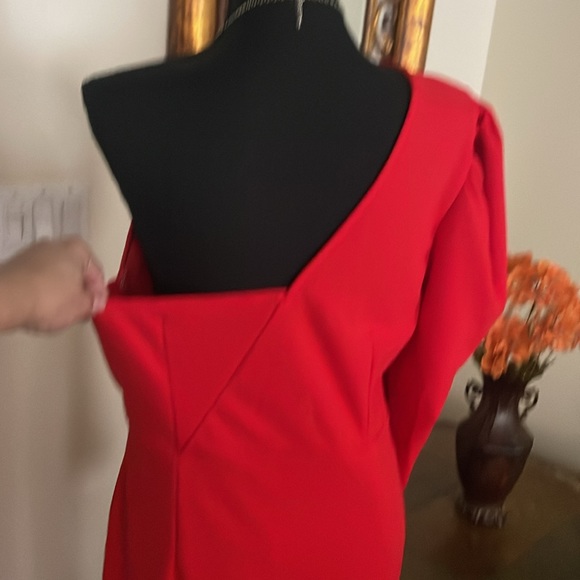 Beautiful Red❤️💋Dress! - Picture 6 of 8
